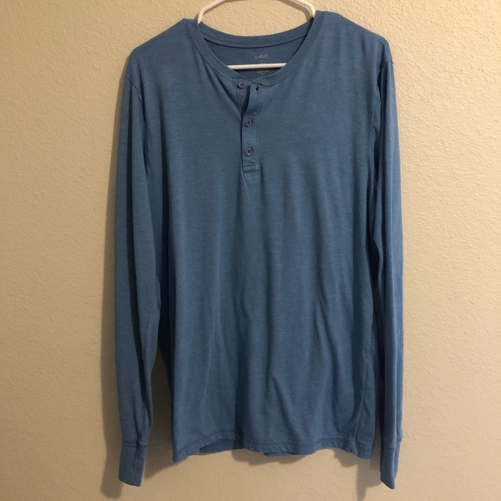 Crew Neck Long Sleeve Tee
